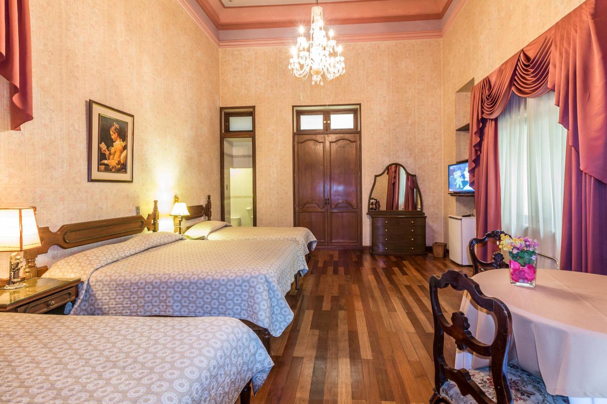 Capital Plaza Hotel Sucre Extérieur photo